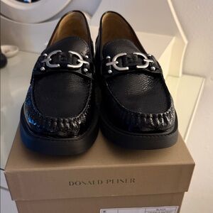 ♥️Donald Pliner Galilee Black Leather Slip-On Loafers♥️